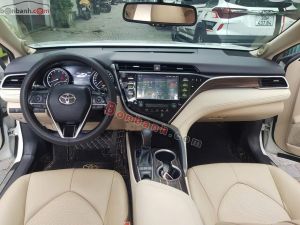 Xe Toyota Camry 2.5Q 2020