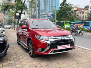 Xe Mitsubishi Outlander Premium 2.0 CVT 2022