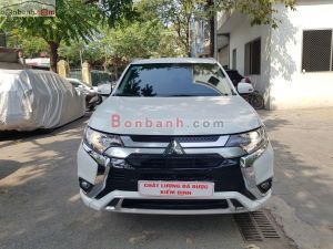 Xe Mitsubishi Outlander 2.0 CVT 2022