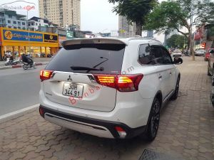 Xe Mitsubishi Outlander 2.4 CVT Premium 2020