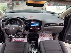 Xe Mitsubishi Outlander 2.0 CVT 2022