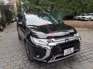 Xe Mitsubishi Outlander 2.0 CVT 2022