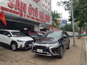 Xe Mitsubishi Outlander 2.0 CVT 2022