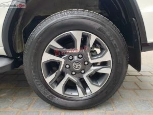 Xe Toyota Fortuner 2.4G 4x2 AT Legender 2021