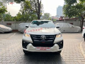 Xe Toyota Fortuner 2.7V 4x2 AT TRD 2019