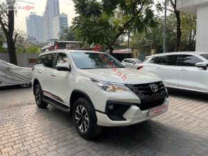 Xe Toyota Fortuner 2.7V 4x2 AT TRD 2019