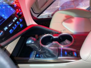 Xe Toyota Camry 2.5Q 2020