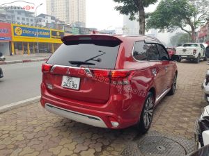 Xe Mitsubishi Outlander Premium 2.0 CVT 2023