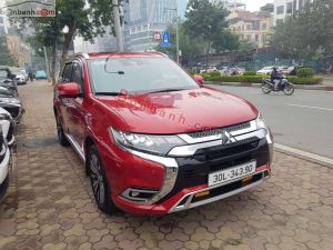 Xe Mitsubishi Outlander Premium 2.0 CVT 2023