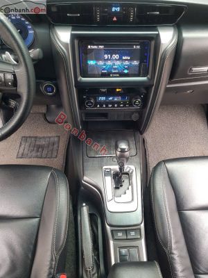 Xe Toyota Fortuner 2.4G 4x2 AT 2020