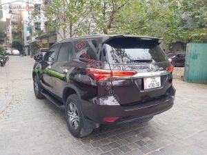 Xe Toyota Fortuner 2.4G 4x2 AT 2020