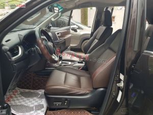 Xe Toyota Fortuner 2.7V 4x2 AT 2017