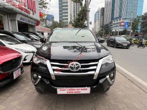 Xe Toyota Fortuner 2.4G 4x2 AT 2020