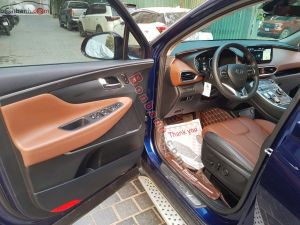 Xe Hyundai SantaFe Cao cấp 2.5L HTRAC 2022