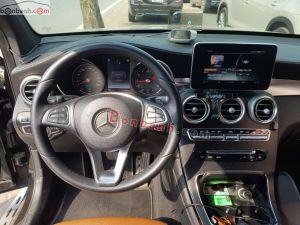 Xe Mercedes Benz GLC 300 4Matic 2017