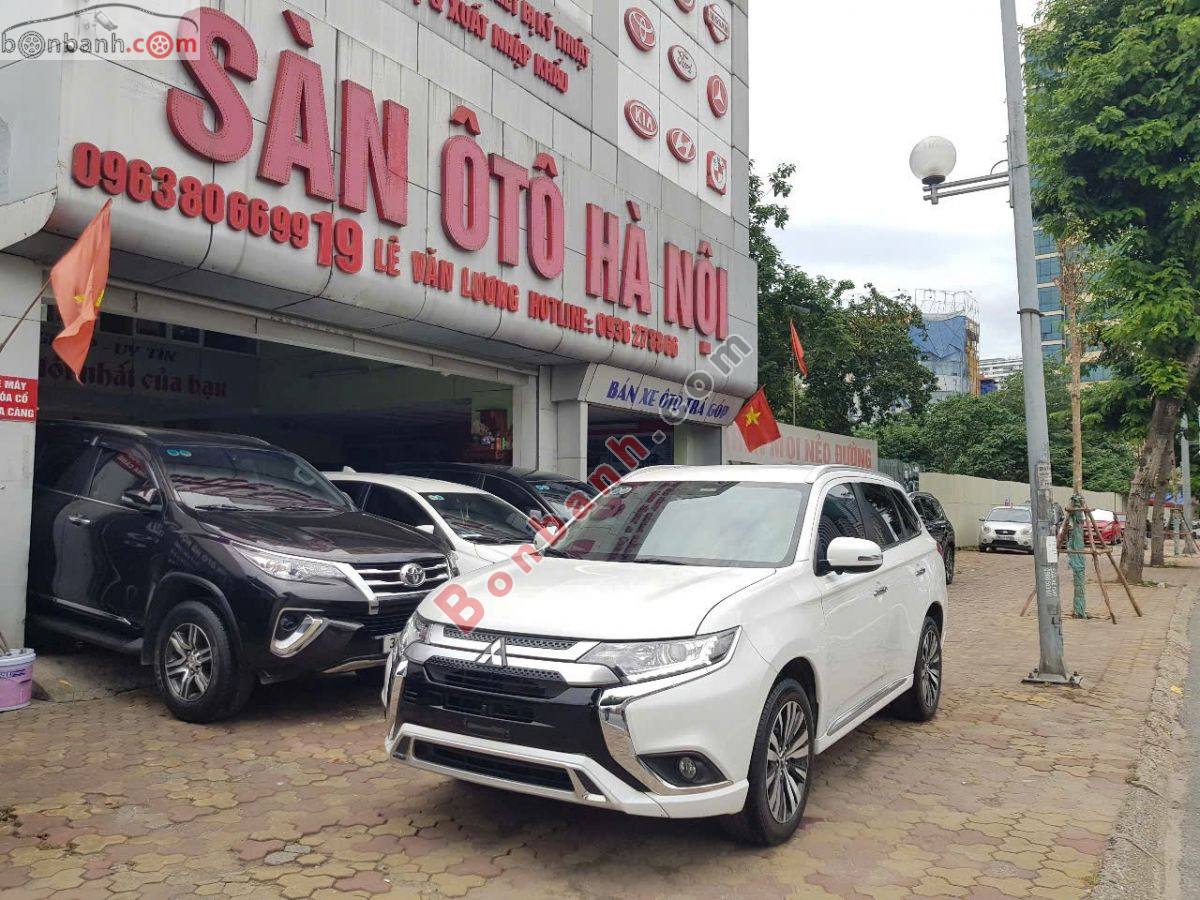 Mitsubishi Outlander 2.0 CVT 2023