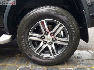 Xe Toyota Fortuner 2.4L 4x2 AT 2022