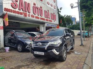 Toyota Fortuner 2.4G 4x2 AT
