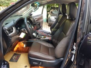 Xe Toyota Fortuner 2.4G 4x2 AT 2019