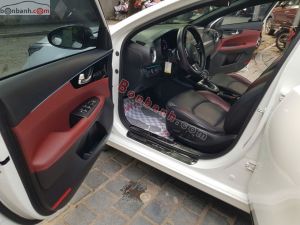 Xe Kia K3 Premium 1.6 AT 2022