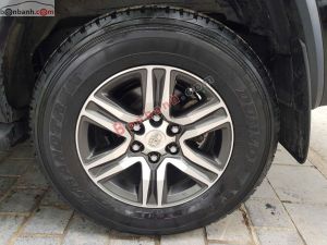 Xe Toyota Fortuner 2.7V 4x2 AT 2019