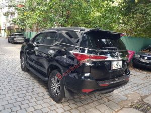 Xe Toyota Fortuner 2.7V 4x2 AT 2017