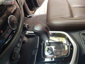 Xe Nissan Terra V 2.5 AT 4WD 2019