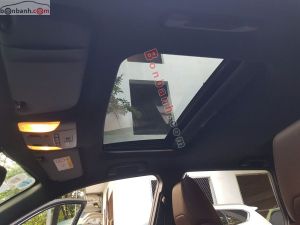 Xe Toyota Corolla Cross 1.8V 2022