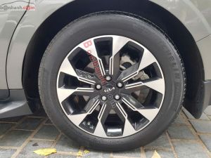 Xe Kia Carnival Premium 2.2D 7S 2024