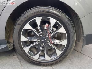 Xe Kia Carnival Premium 2.2D 7S 2024