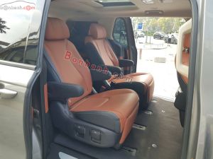 Xe Kia Carnival Premium 2.2D 7S 2024