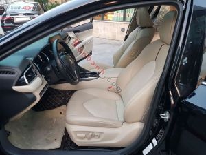 Xe Toyota Camry 2.0Q 2022