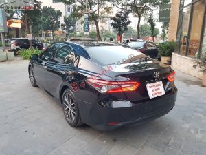 Xe Toyota Camry 2.0Q 2022