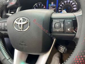 Xe Toyota Fortuner 2.7V 4x2 AT 2018