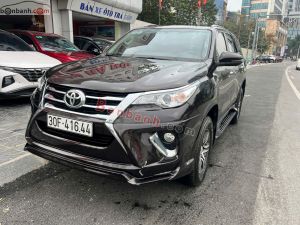 Xe Toyota Fortuner 2.7V 4x2 AT 2018