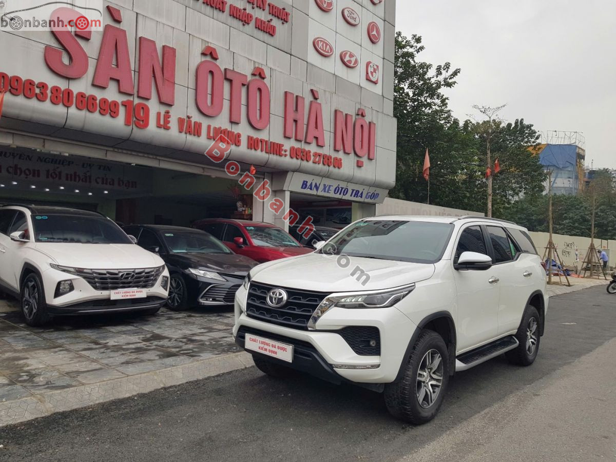Xe Toyota Fortuner 2.4L 4x2 AT 2022