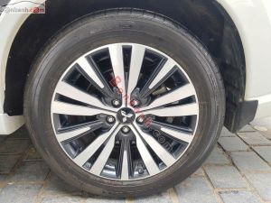 Xe Mitsubishi Outlander 2.0 CVT 2023