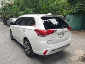 Xe Mitsubishi Outlander 2.0 CVT 2023