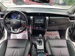 Xe Toyota Fortuner 2.4L 4x2 AT 2022