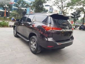 Xe Toyota Fortuner 2.7V 4x2 AT 2017