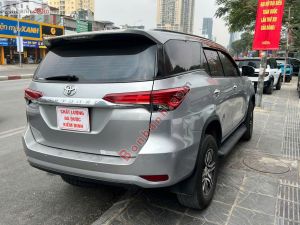 Xe Toyota Fortuner 2.7V 4x2 AT 2019