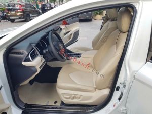 Xe Toyota Camry 2.5Q 2020