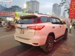 Xe Toyota Fortuner 2.7V 4x2 AT 2019