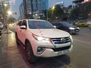 Xe Toyota Fortuner 2.7V 4x2 AT 2019