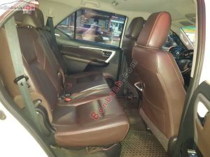 Xe Toyota Fortuner 2.7V 4x2 AT 2019