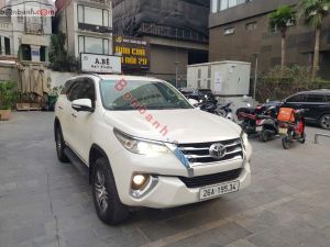 Xe Toyota Fortuner 2.7V 4x2 AT 2017