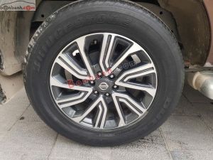 Xe Nissan Terra V 2.5 AT 4WD 2019