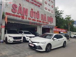 Toyota Camry 2.5Q 2022