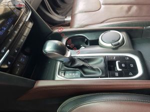 Xe Hyundai SantaFe Cao cấp 2.2L HTRAC 2021