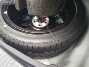 Xe Toyota Camry 2.0Q 2024